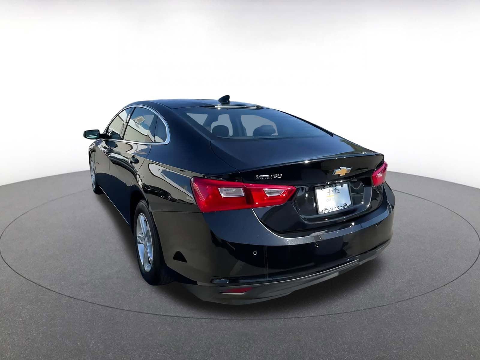 Thumbnail: 2024 Chevrolet Malibu - 11