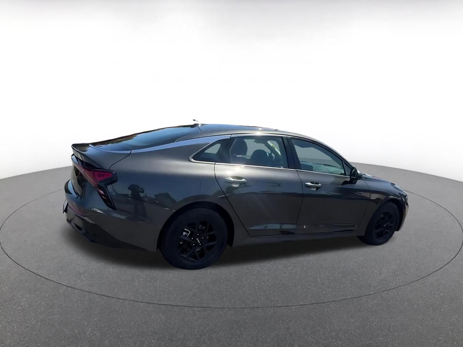 Thumbnail: 2025 Kia K5 - 15