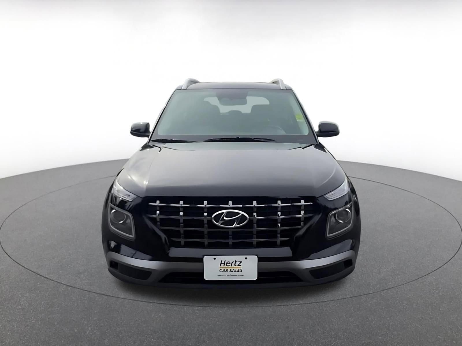 Thumbnail: 2025 Hyundai Venue - 4