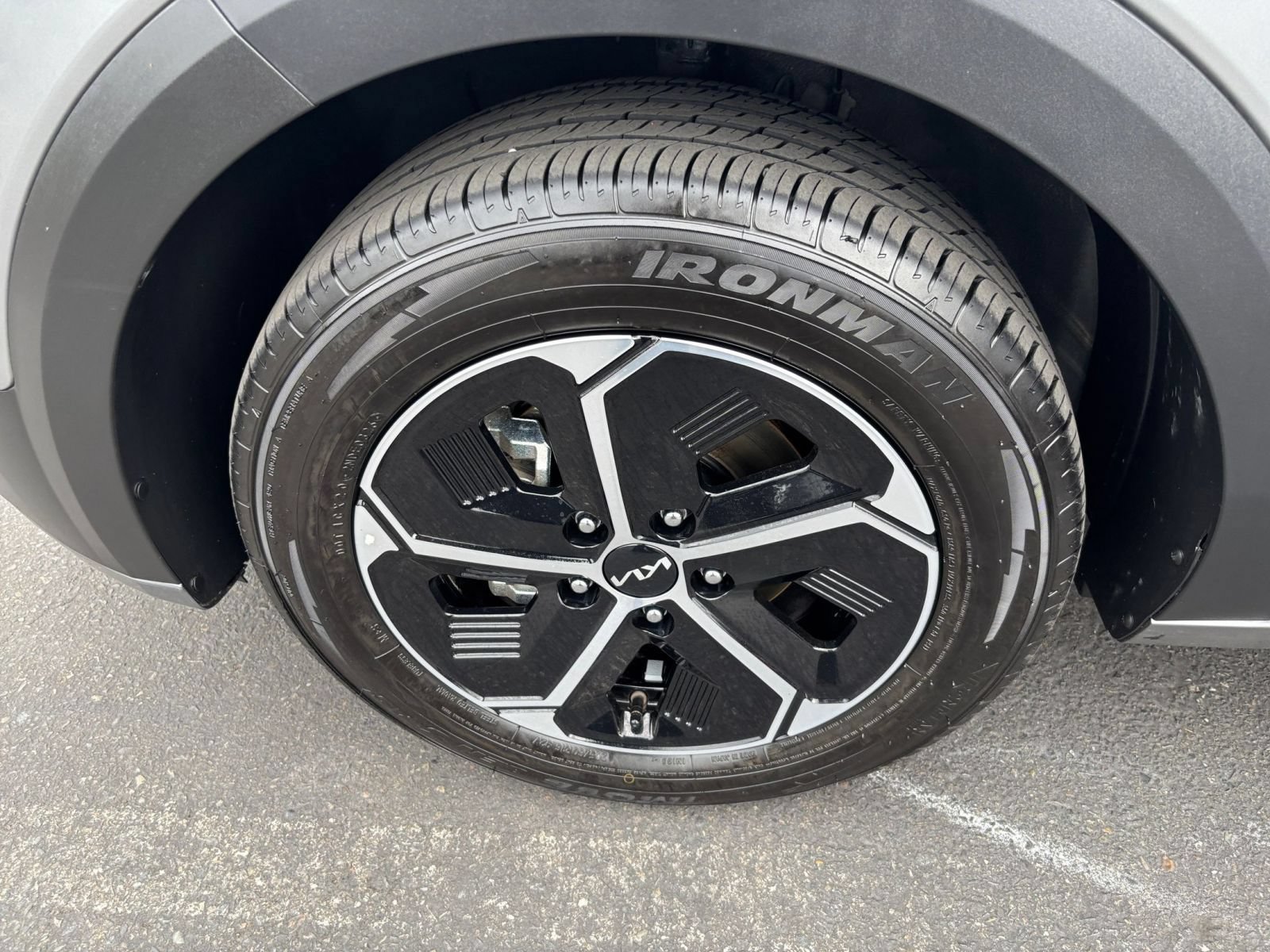 Thumbnail: 2026 Kia Niro - 28