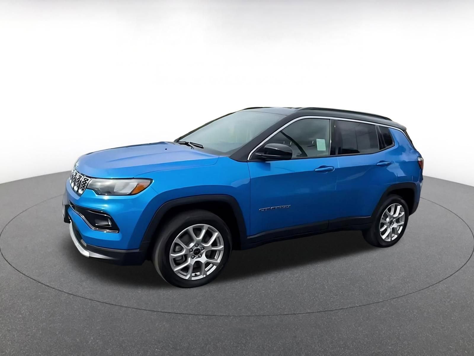 Thumbnail: 2025 Jeep Compass - 8