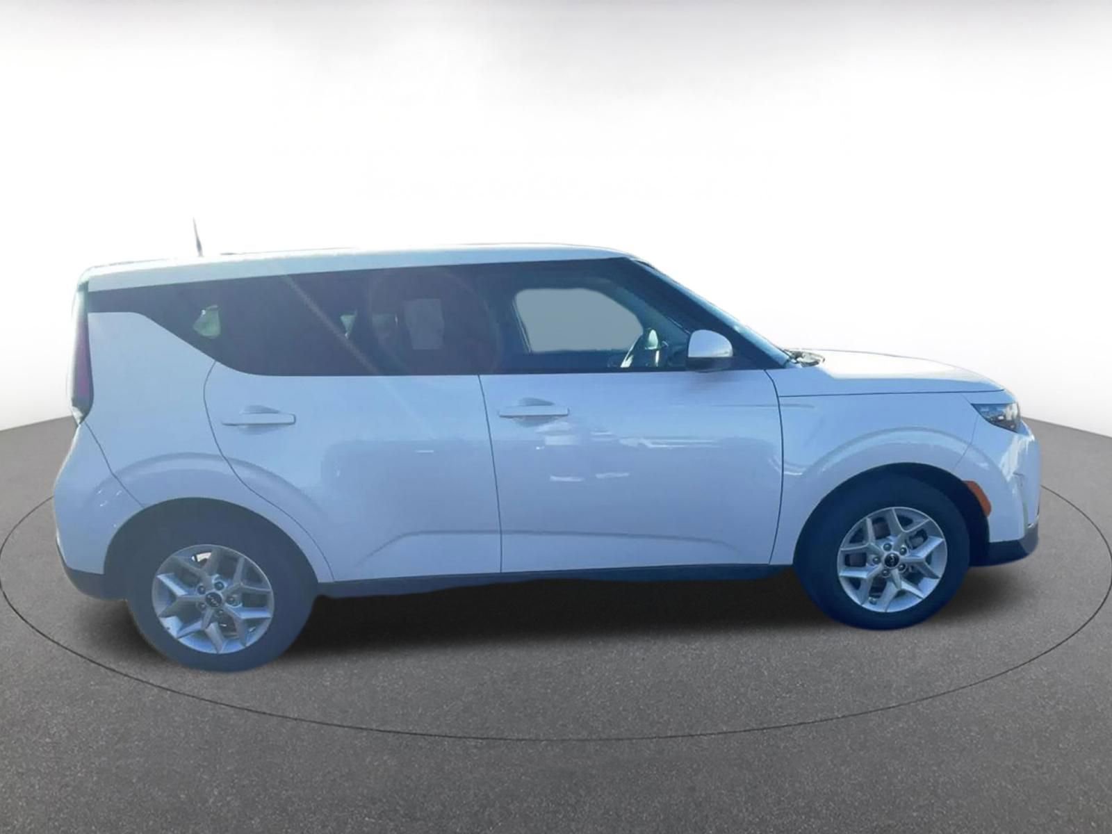 Thumbnail: 2025 Kia Soul - 16