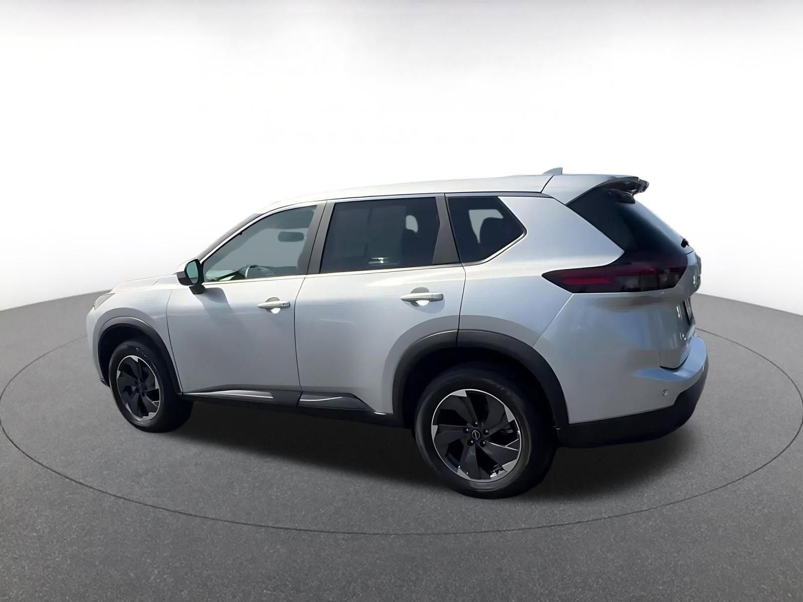 Thumbnail: 2025 Nissan Rogue - 10