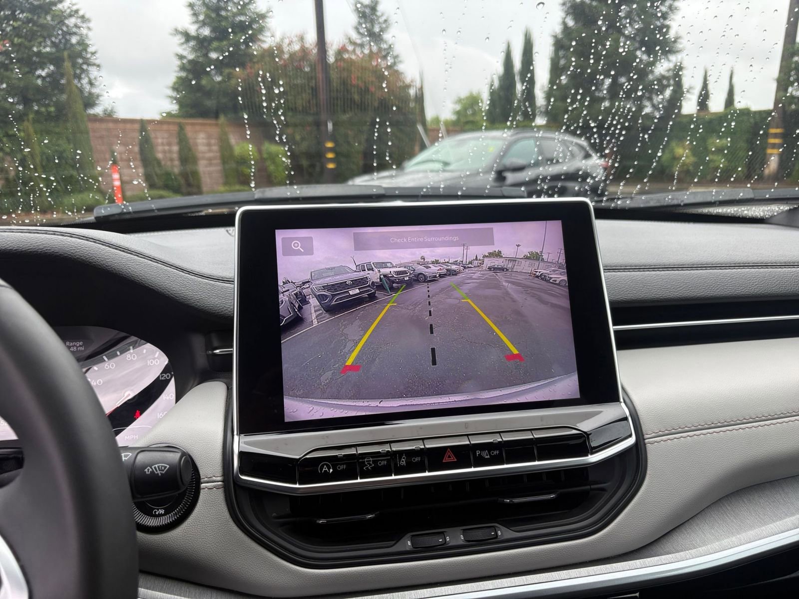 Thumbnail: 2025 Jeep Compass - 24