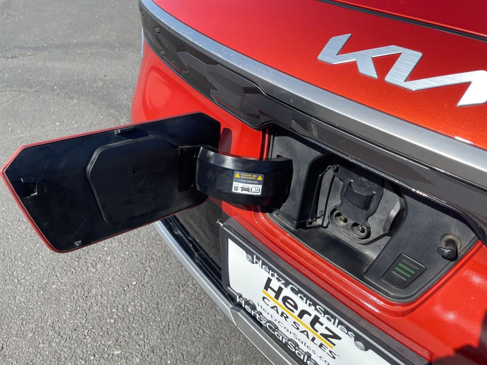 Thumbnail: 2023 Kia Niro - 21