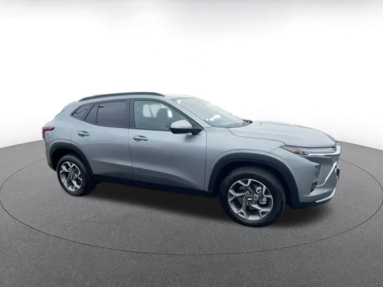 Thumbnail: 2025 Chevrolet Trax - 2