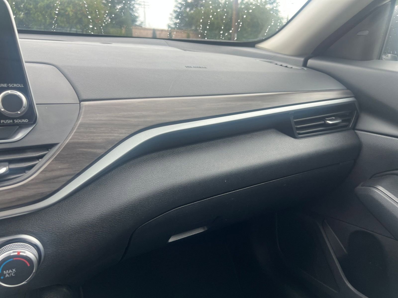 Thumbnail: 2025 Nissan Altima - 30