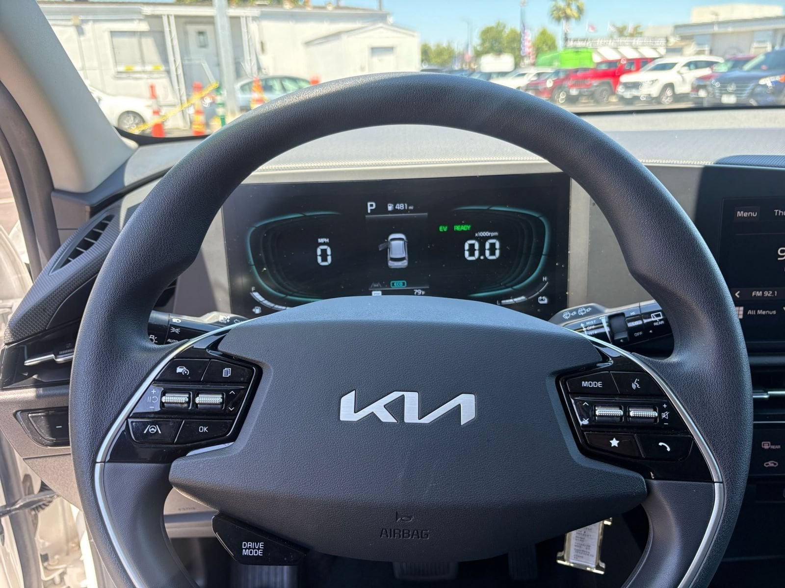 Thumbnail: 2026 Kia Niro - 25