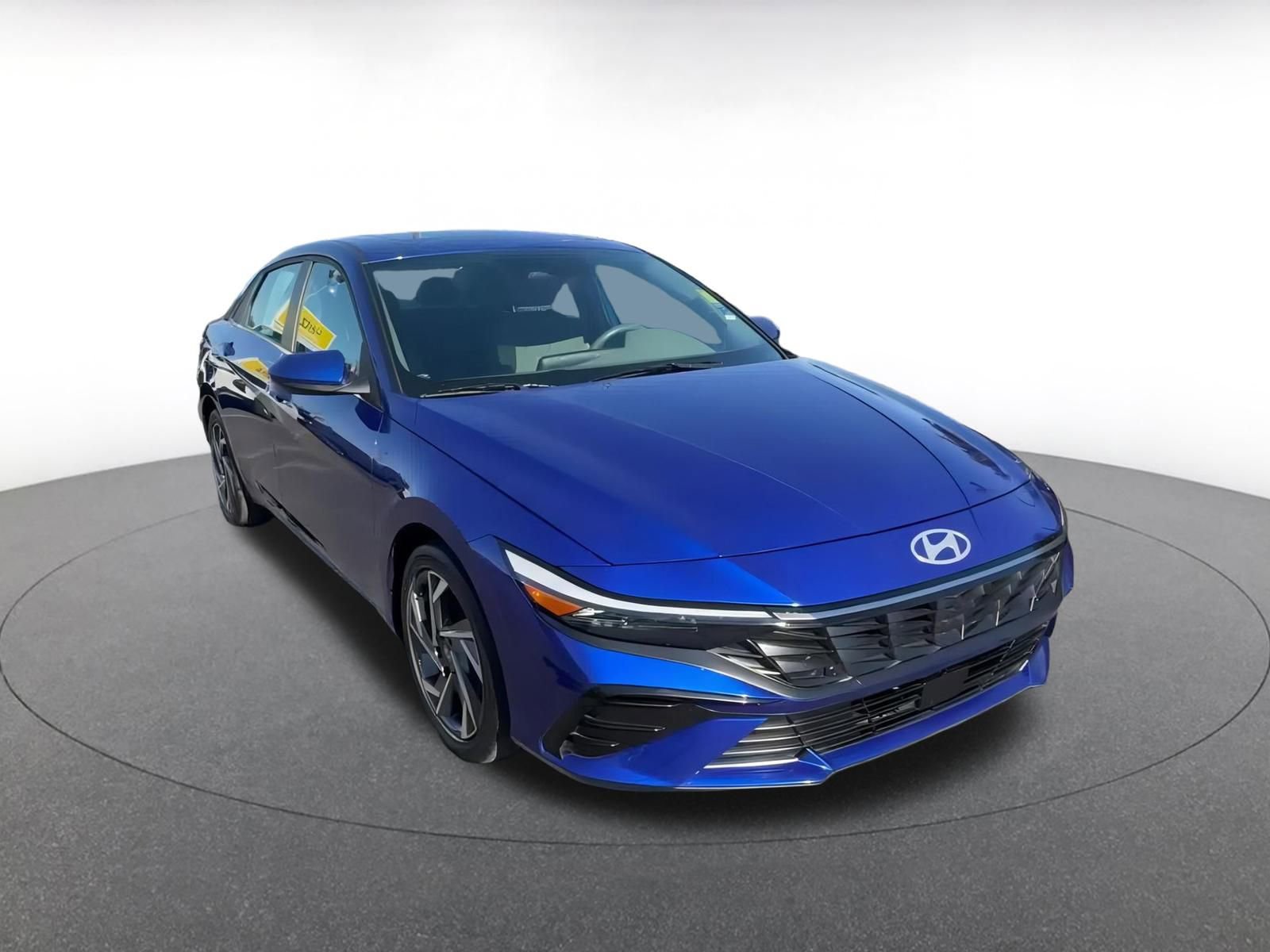 Thumbnail: 2025 Hyundai Elantra - 3