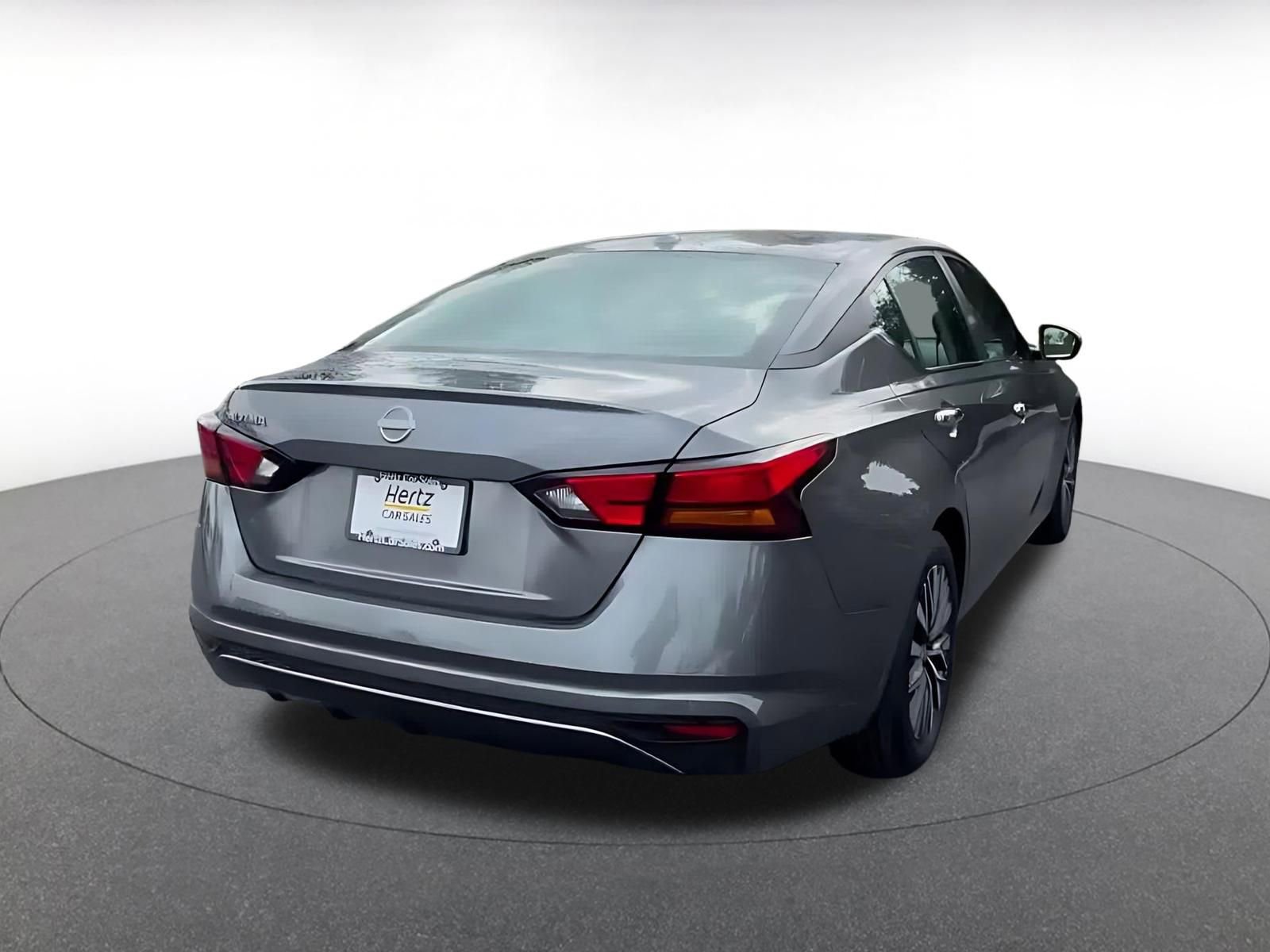 Thumbnail: 2025 Nissan Altima - 14