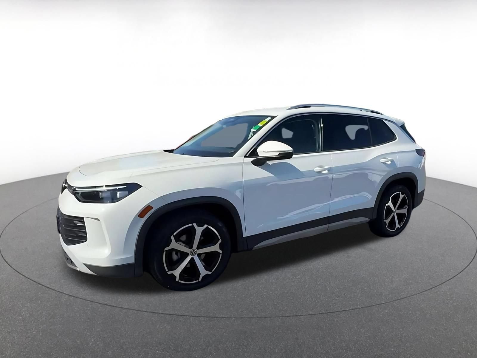 Thumbnail: 2026 Volkswagen Tiguan - 8
