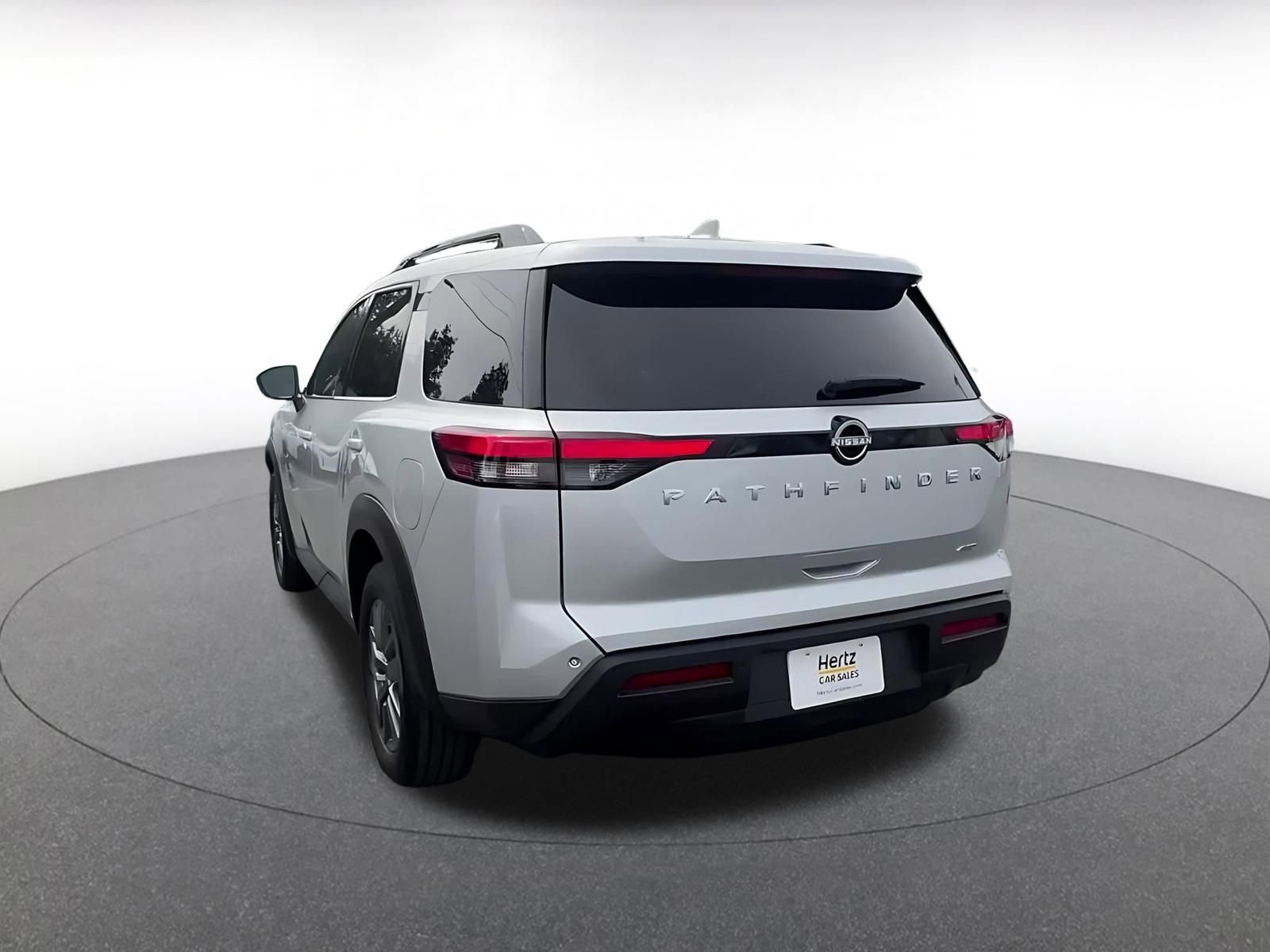 Thumbnail: 2025 Nissan Pathfinder - 11