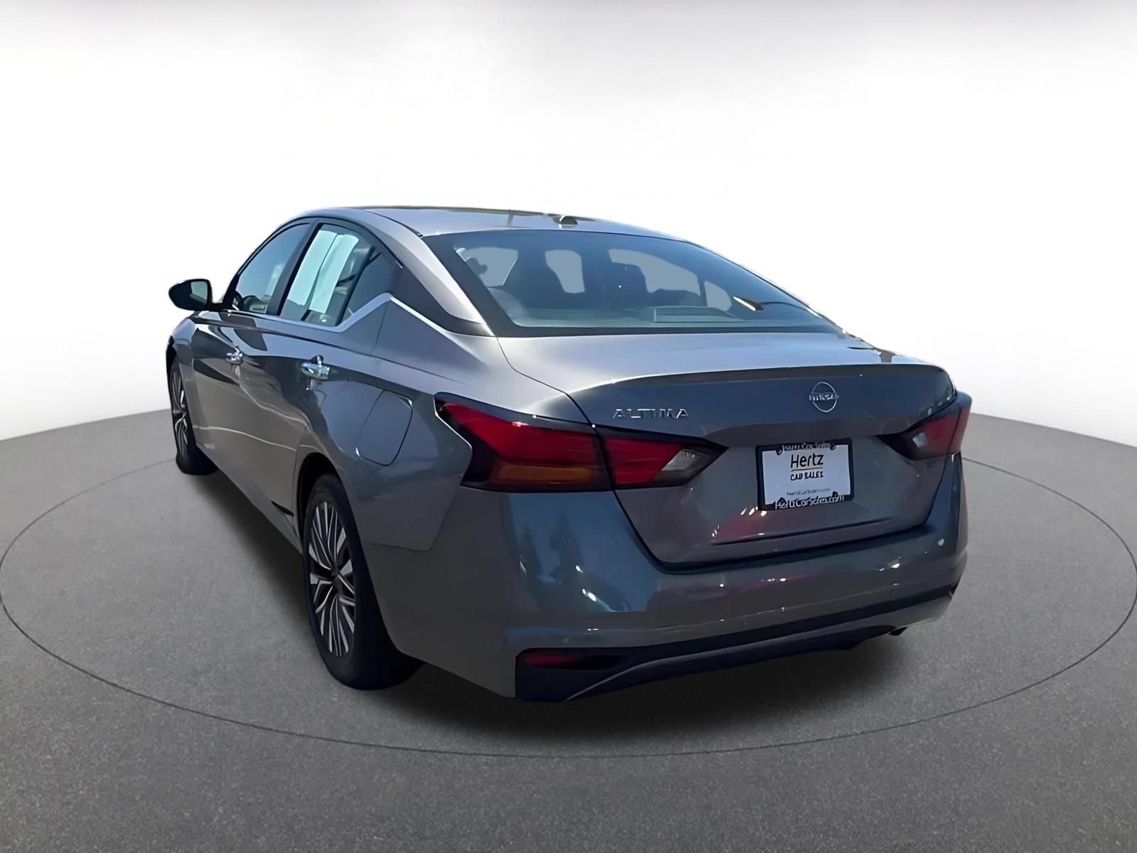 Thumbnail: 2025 Nissan Altima - 11