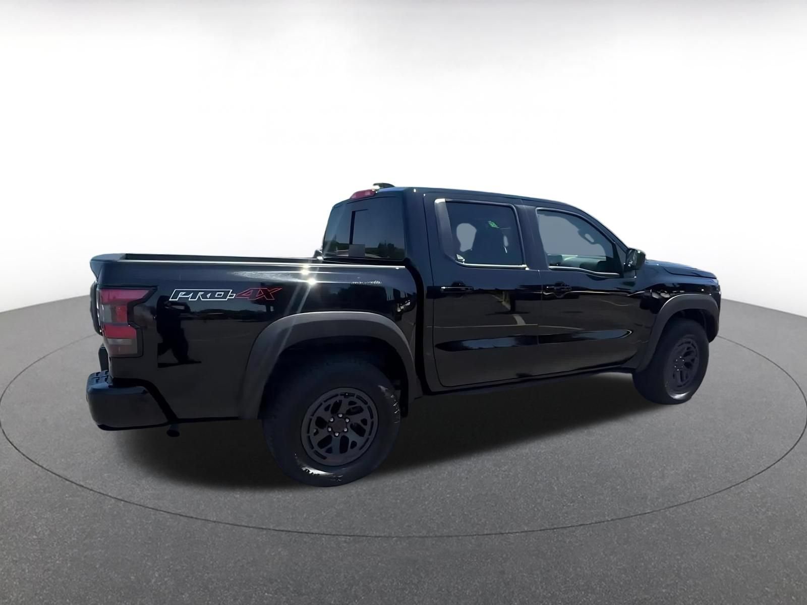 Thumbnail: 2026 Nissan Frontier - 15