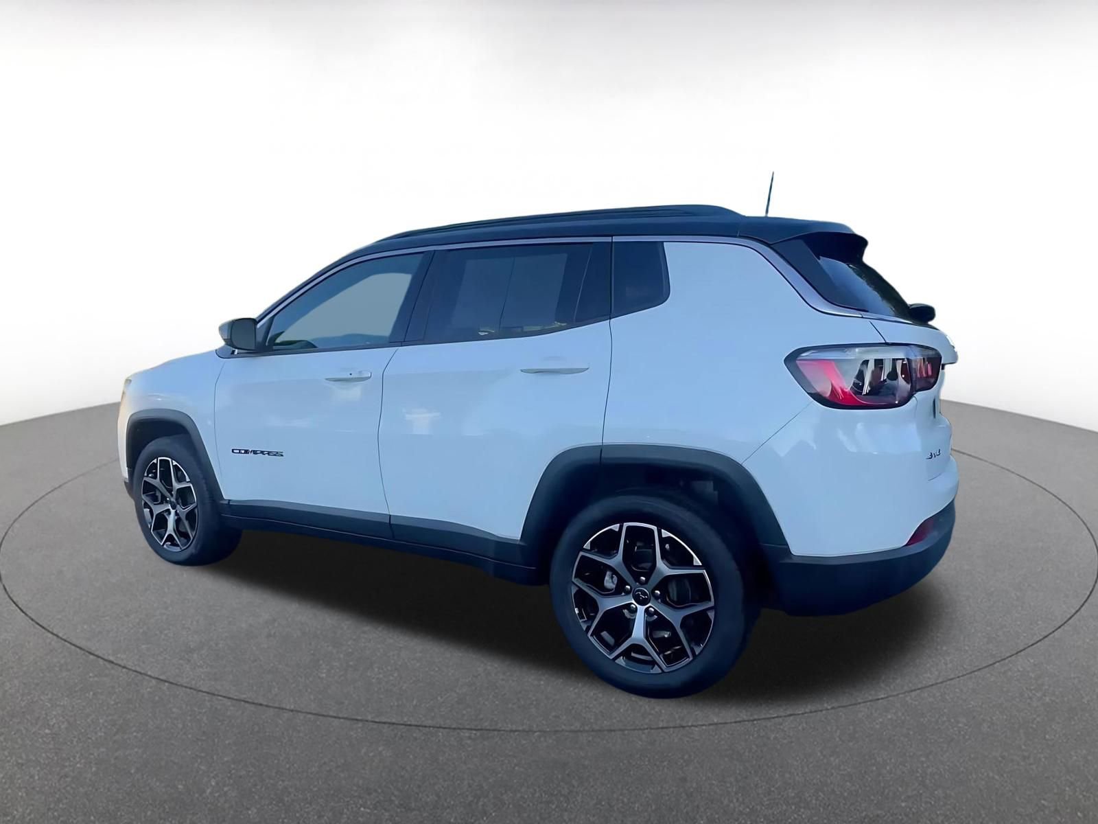 Thumbnail: 2025 Jeep Compass - 10