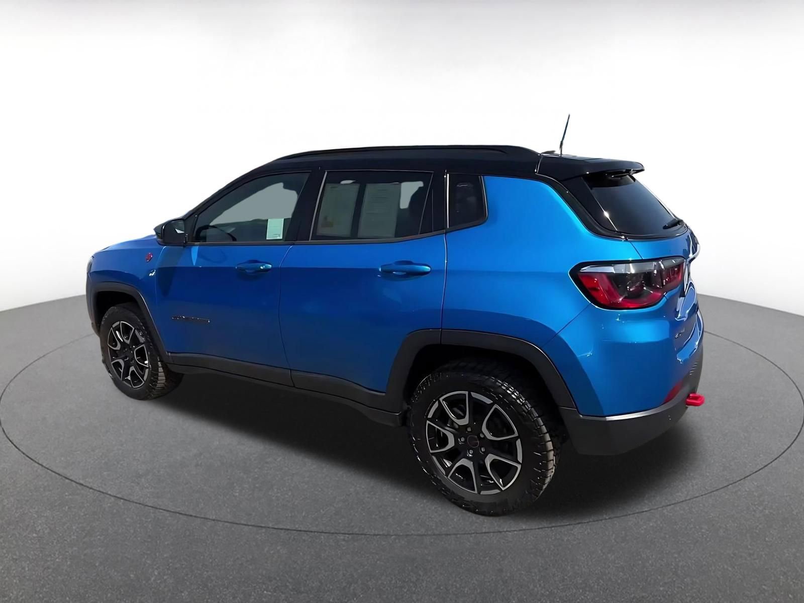 Thumbnail: 2025 Jeep Compass - 10