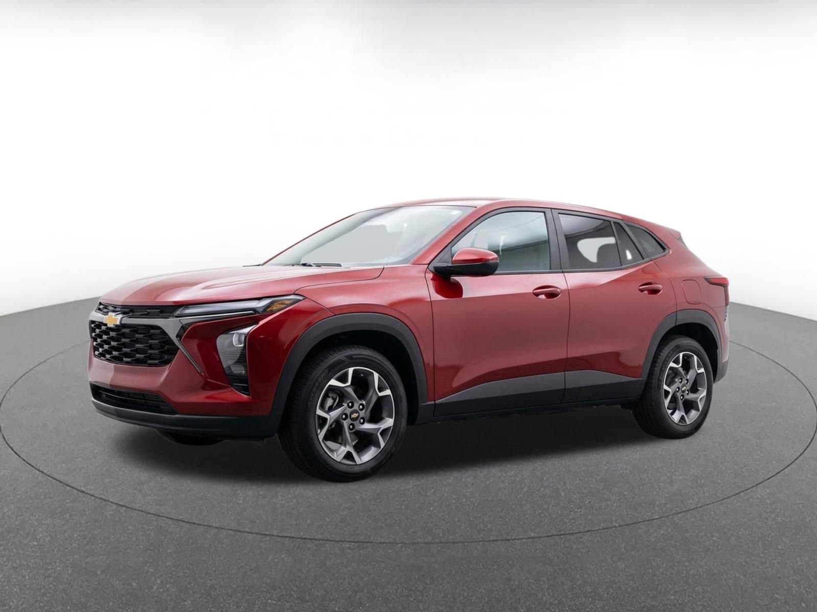 Thumbnail: 2025 Chevrolet Trax - 3