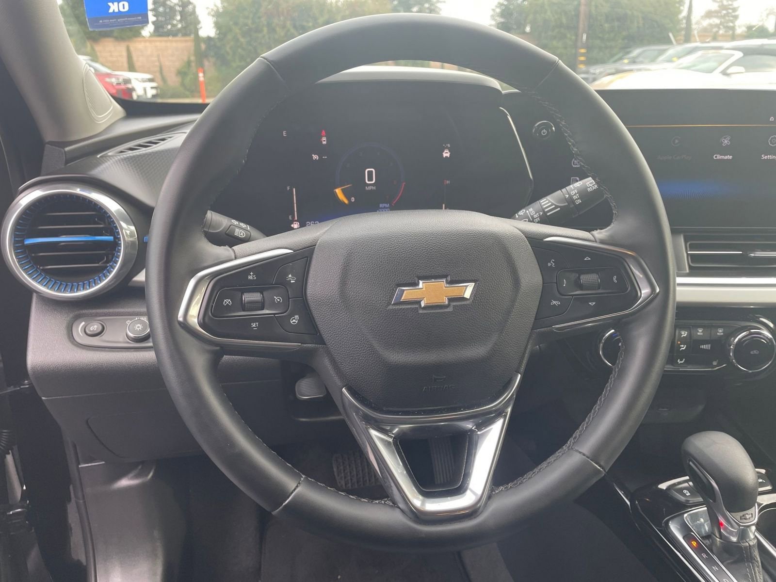 Thumbnail: 2025 Chevrolet Trax - 29