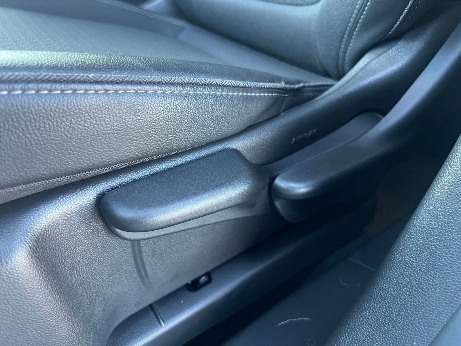 Thumbnail: 2025 Buick Encore GX - 23