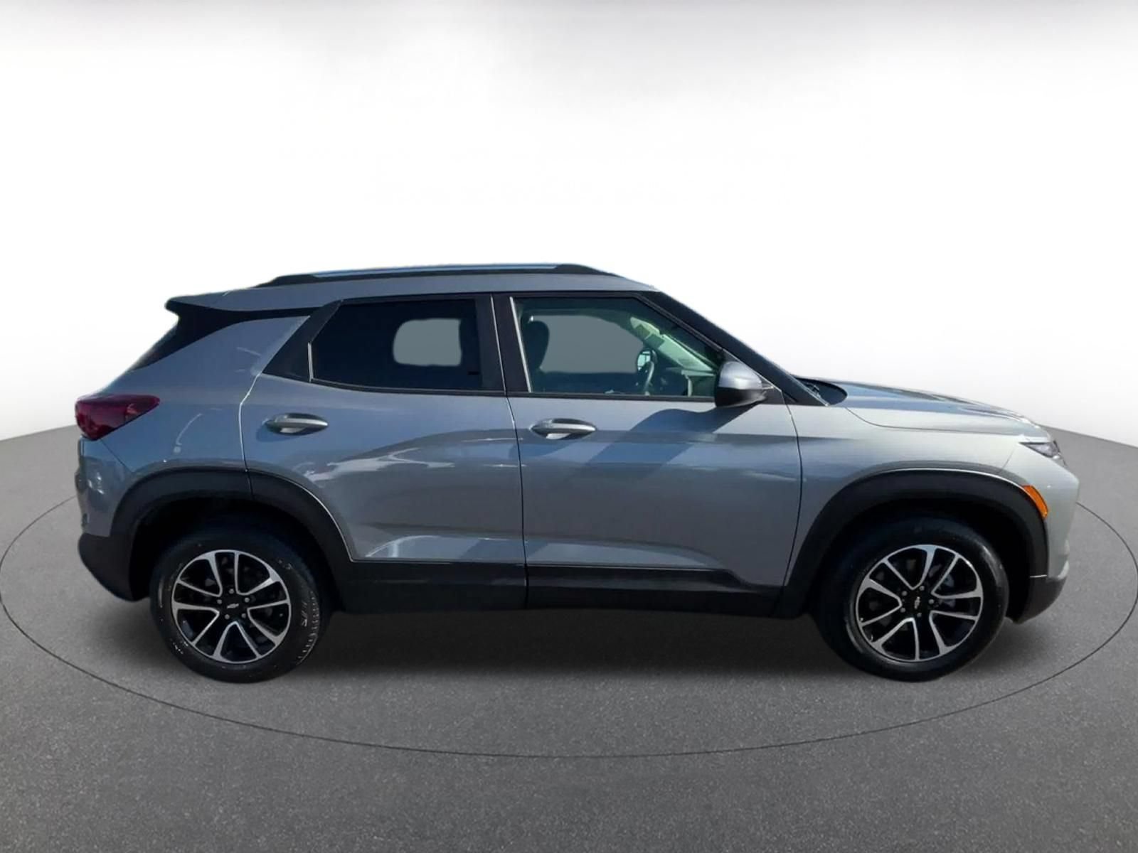 Thumbnail: 2025 Chevrolet TrailBlazer - 13