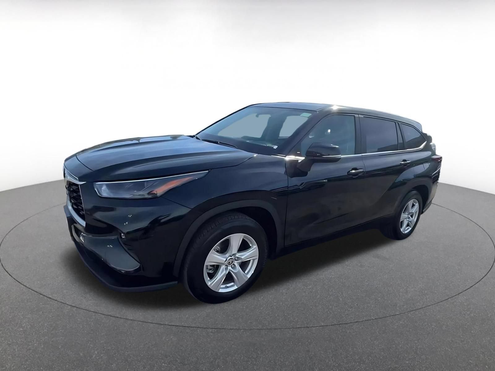 Thumbnail: 2025 Toyota Highlander - 7