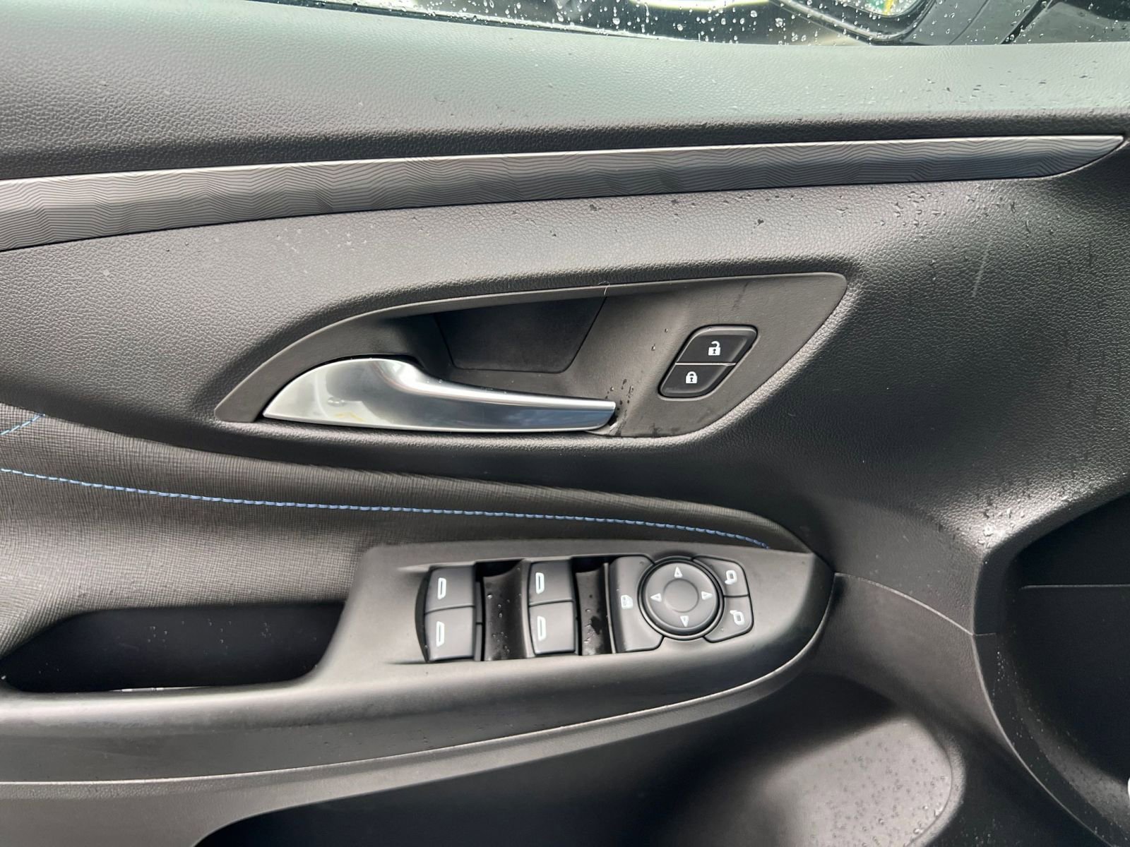 Thumbnail: 2025 Buick Envista - 20