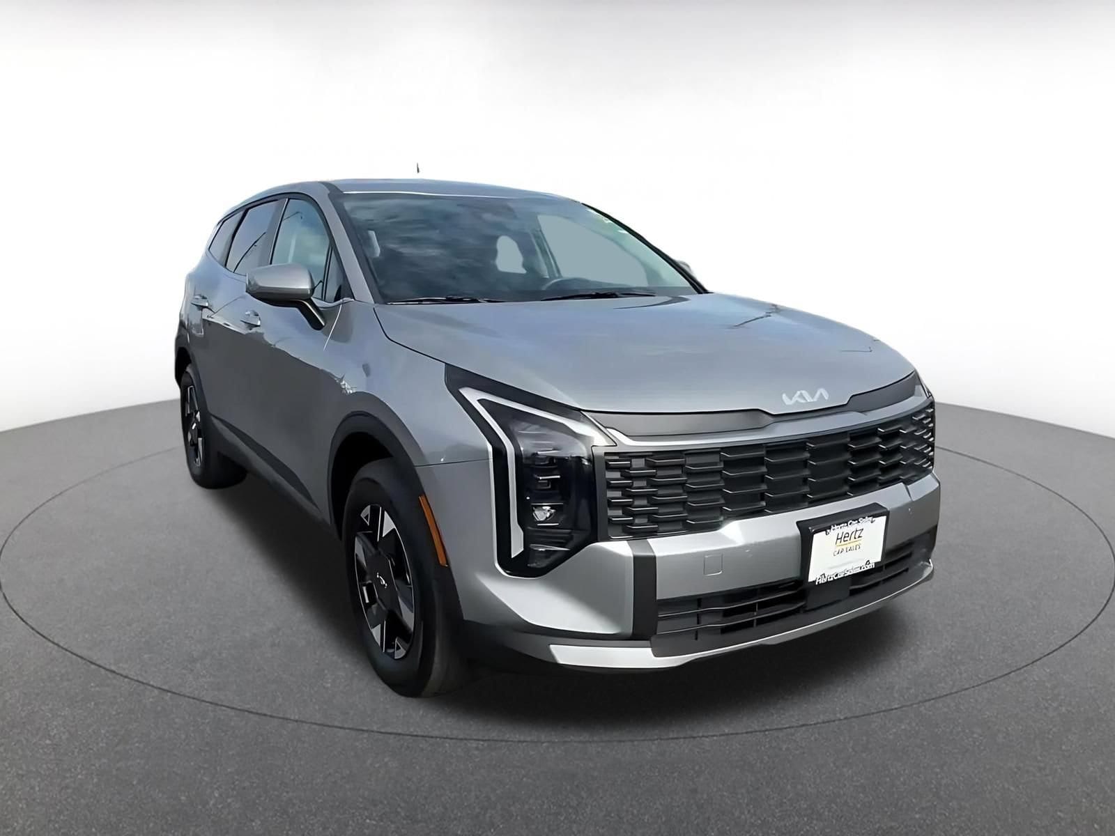 Thumbnail: 2026 Kia Sportage - 3