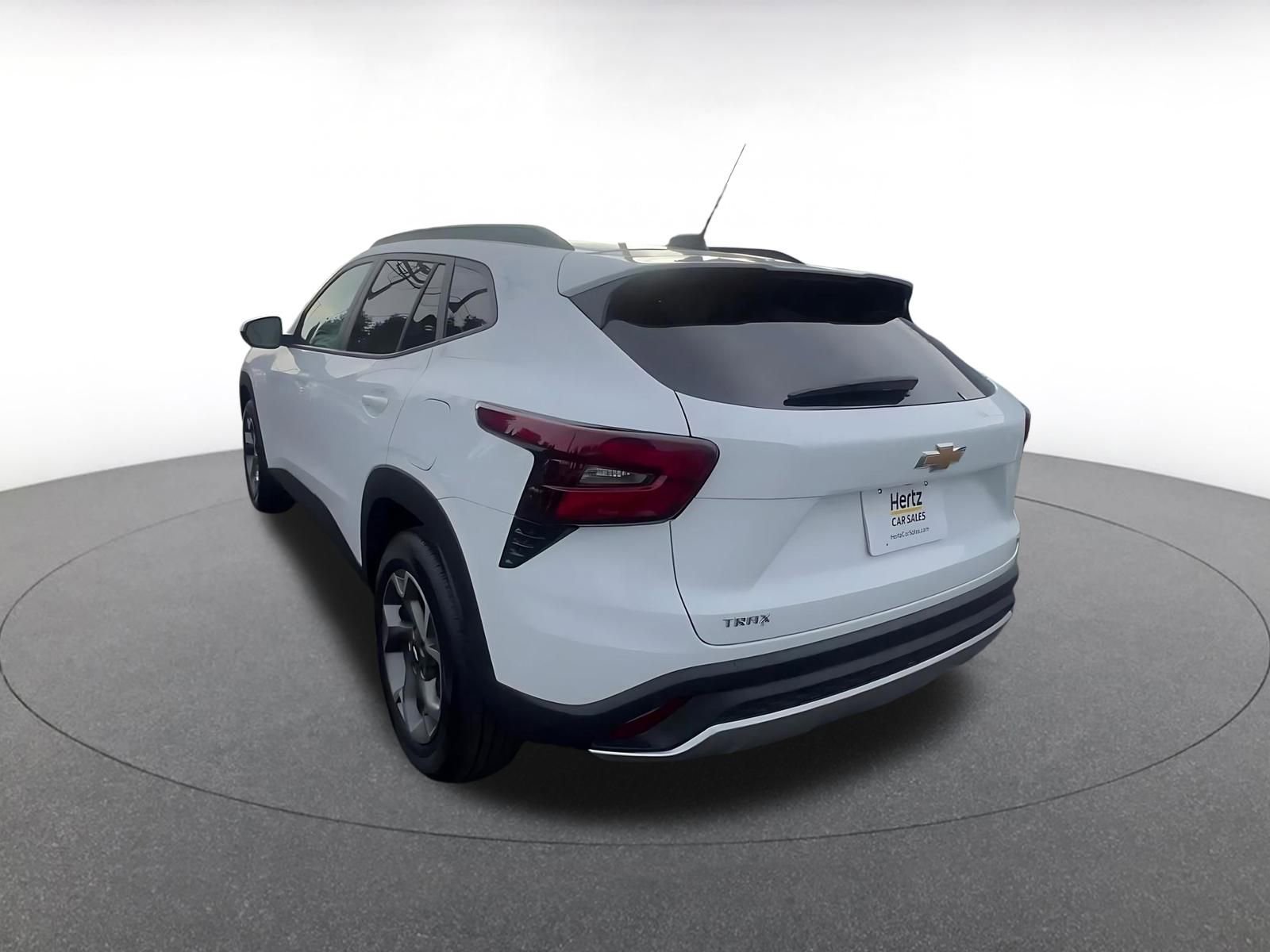 Thumbnail: 2025 Chevrolet Trax - 11