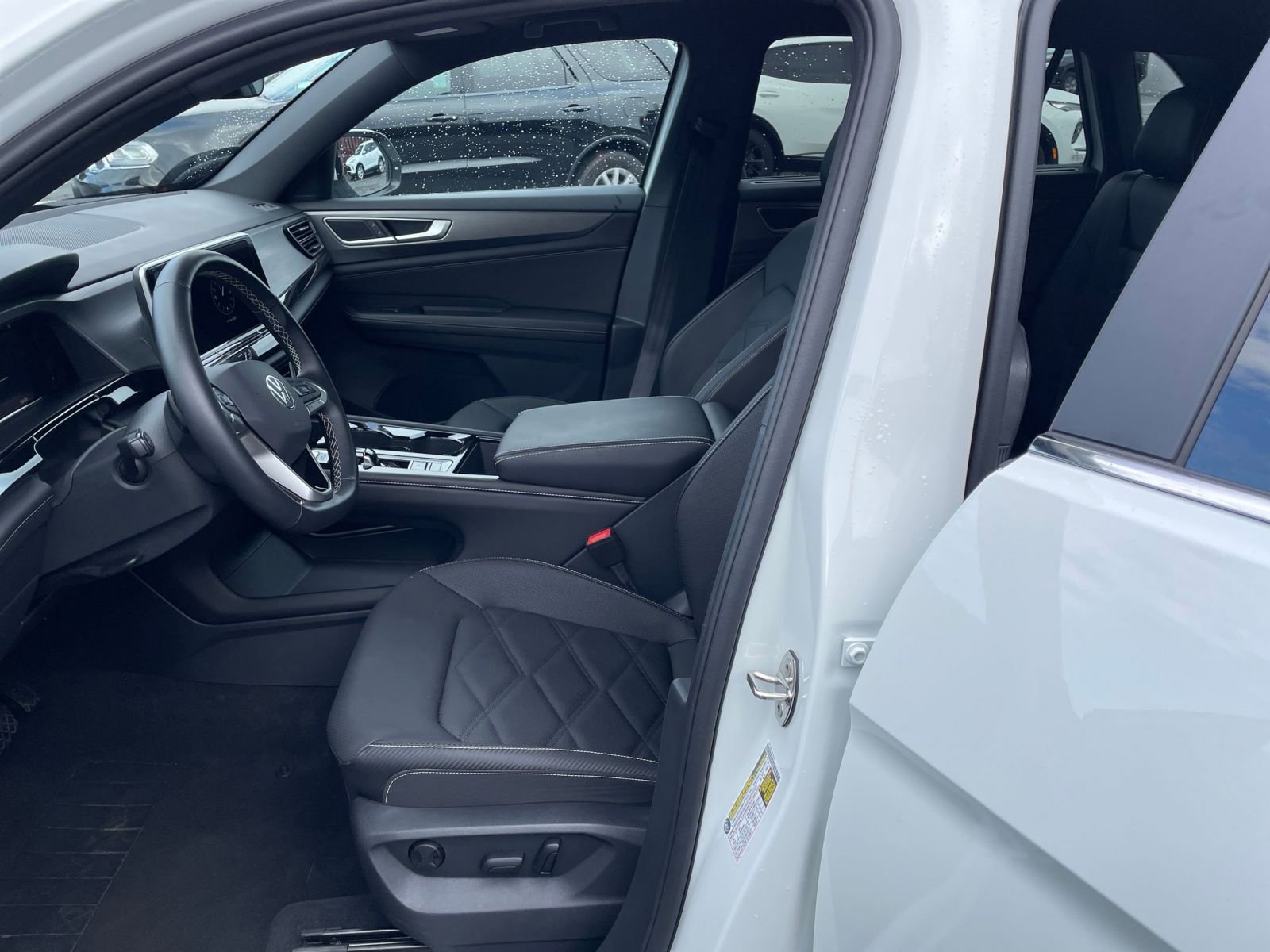 Thumbnail: 2025 Volkswagen Atlas - 27