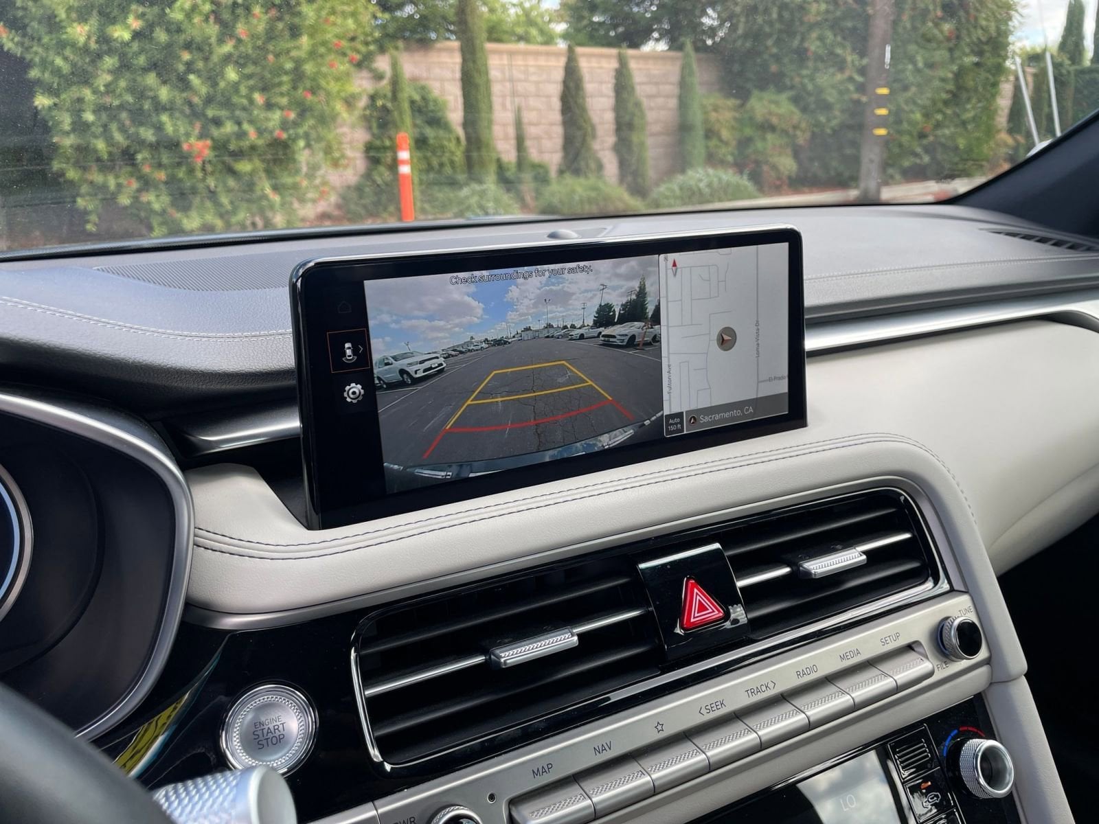 Thumbnail: 2025 Genesis G70 - 17