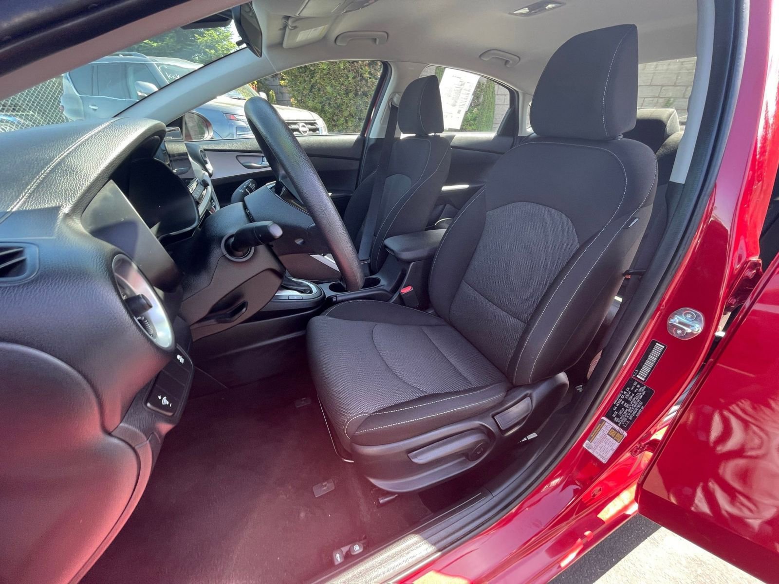 Thumbnail: 2024 Kia Forte - 33