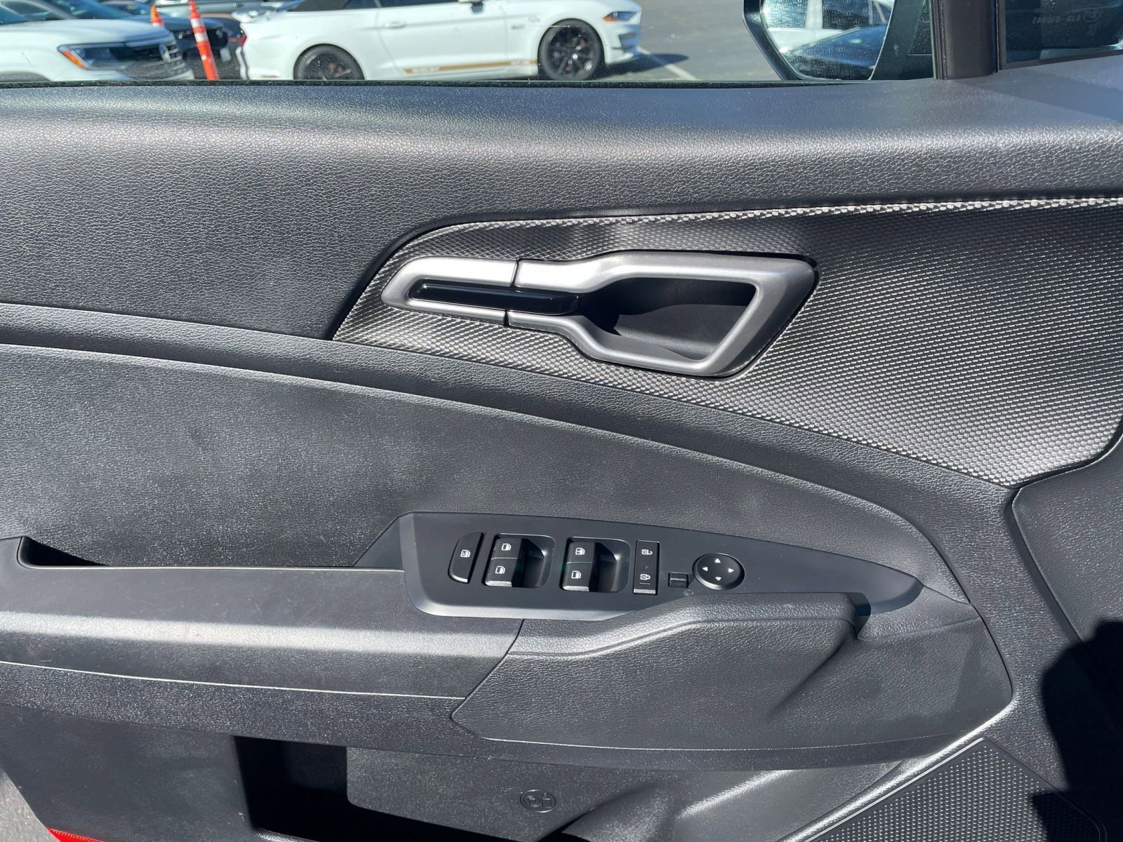 Thumbnail: 2025 Kia Sportage - 18