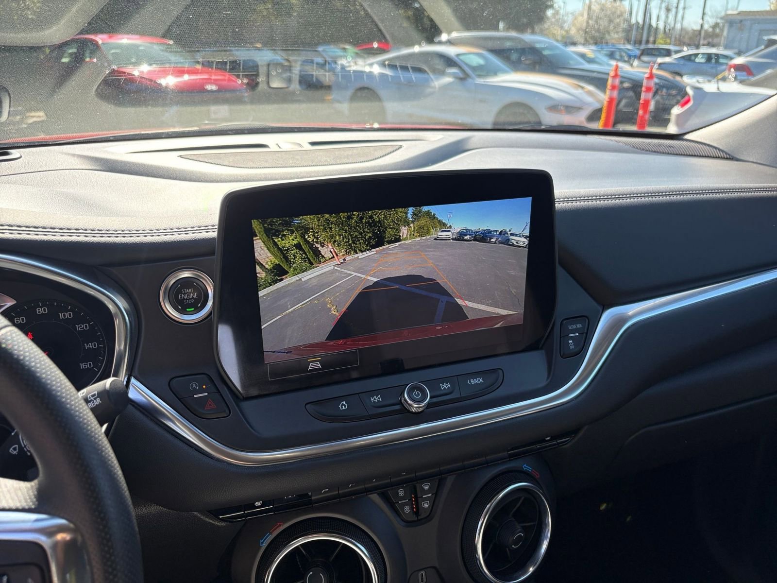 Thumbnail: 2025 Chevrolet Blazer - 24