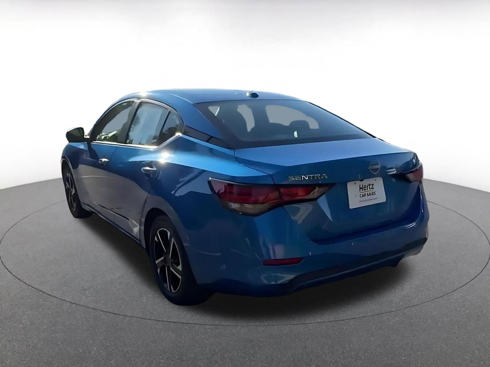 Thumbnail: 2025 Nissan Sentra - 11