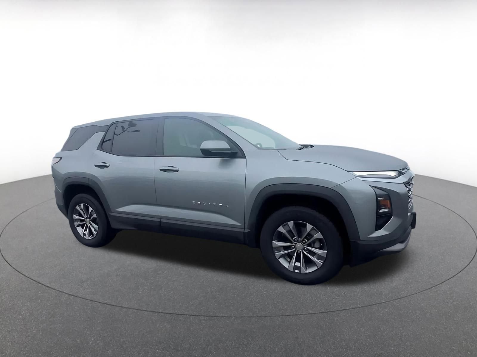 Thumbnail: 2025 Chevrolet Equinox - 2