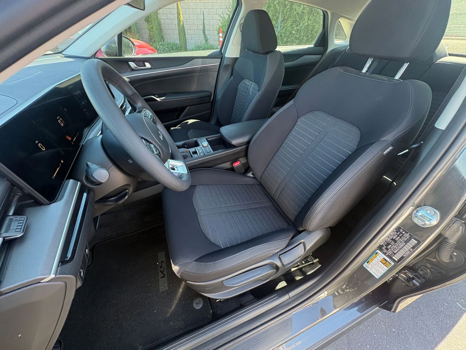 Thumbnail: 2025 Kia K5 - 35