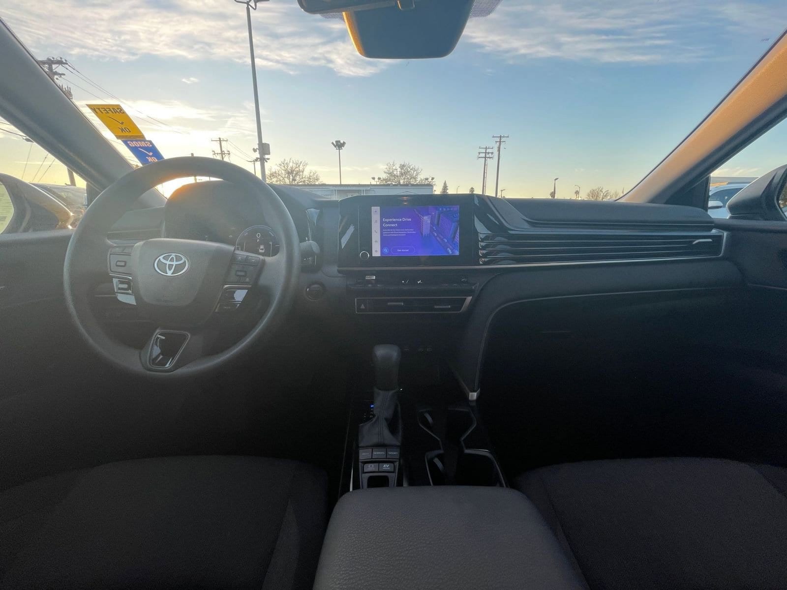 Thumbnail: 2025 Toyota Camry - 33