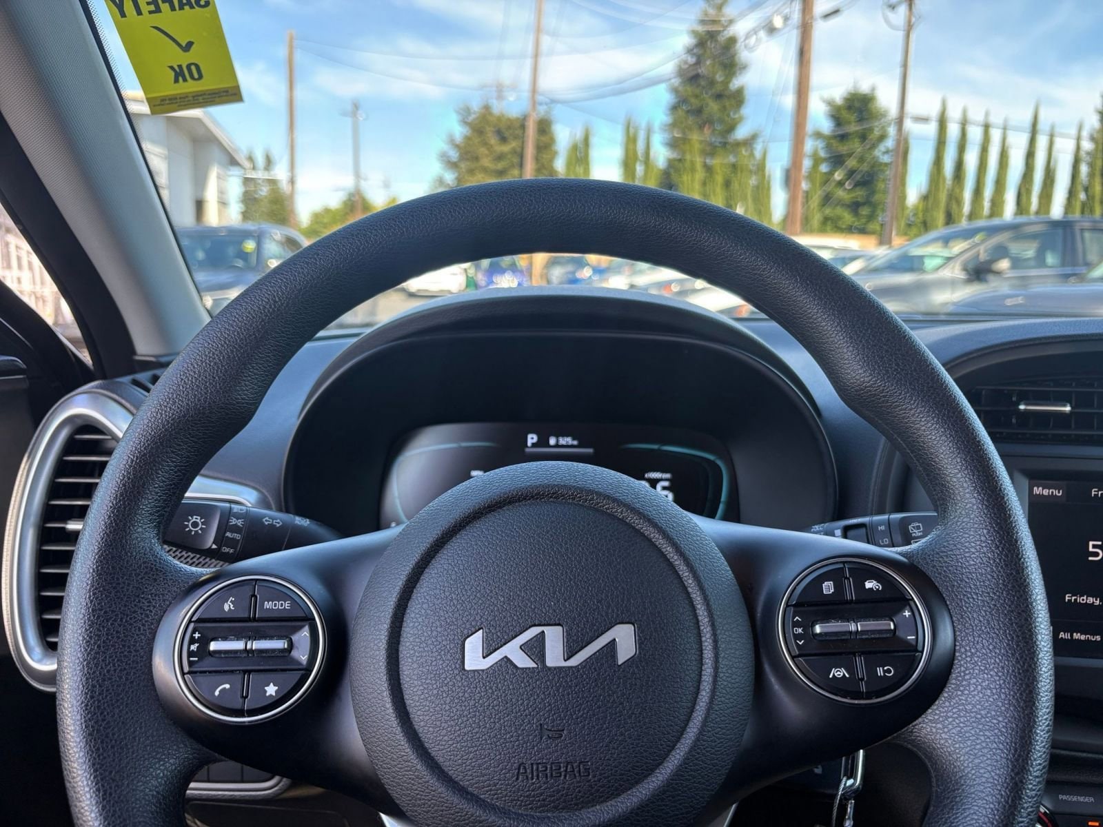 Thumbnail: 2025 Kia Soul - 25