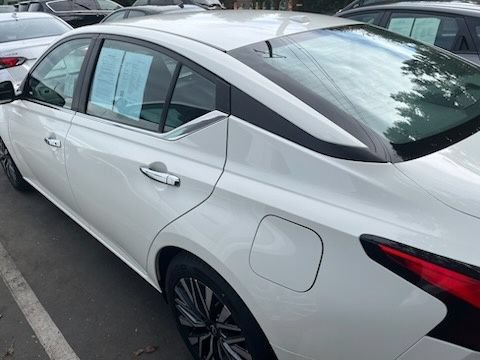 Thumbnail: 2025 Nissan Altima - 10