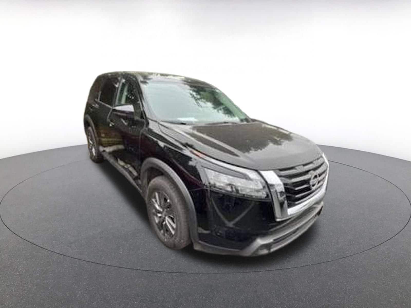 Thumbnail: 2025 Nissan Pathfinder - 1