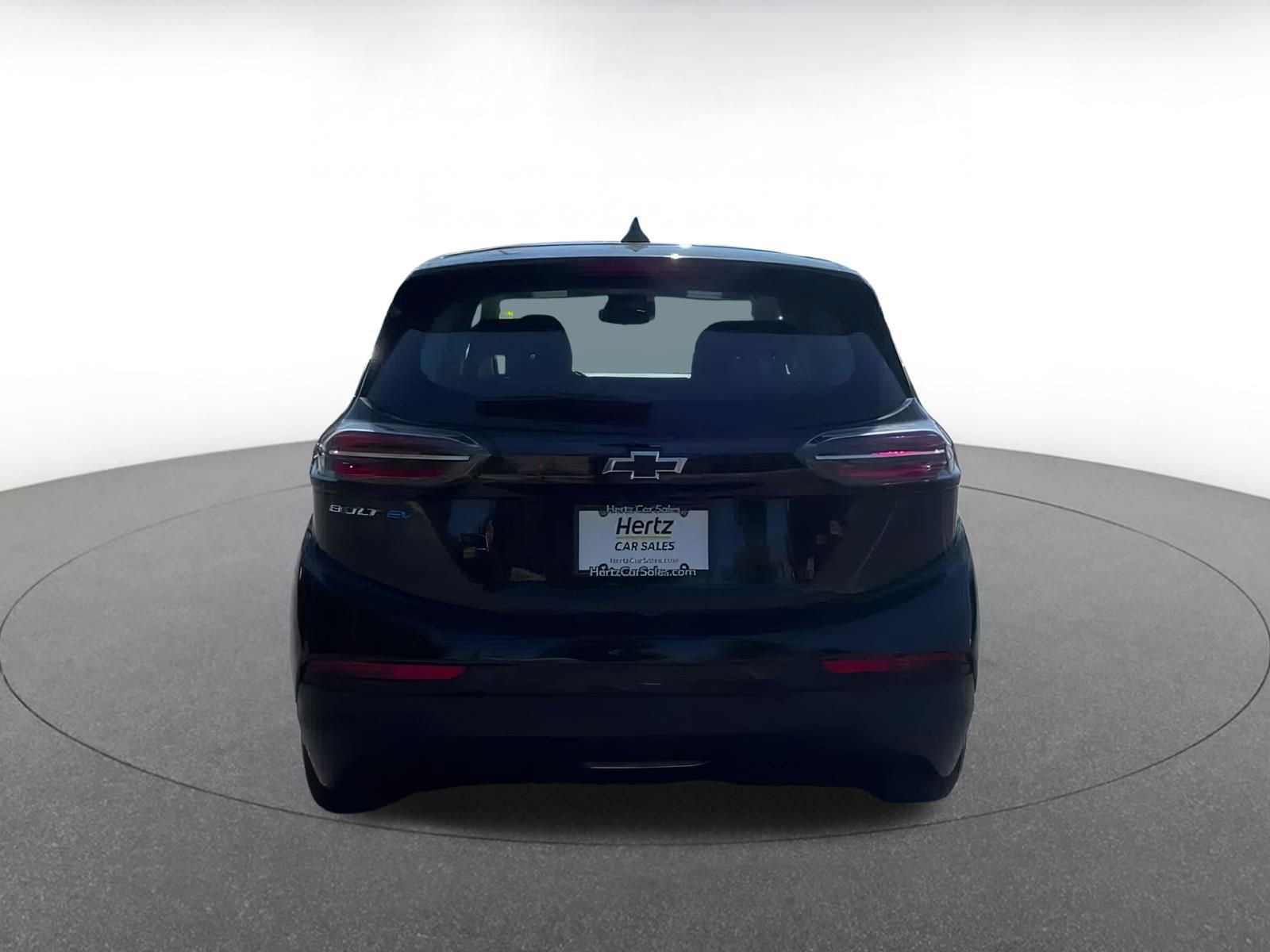 Thumbnail: 2023 Chevrolet Bolt EV - 12
