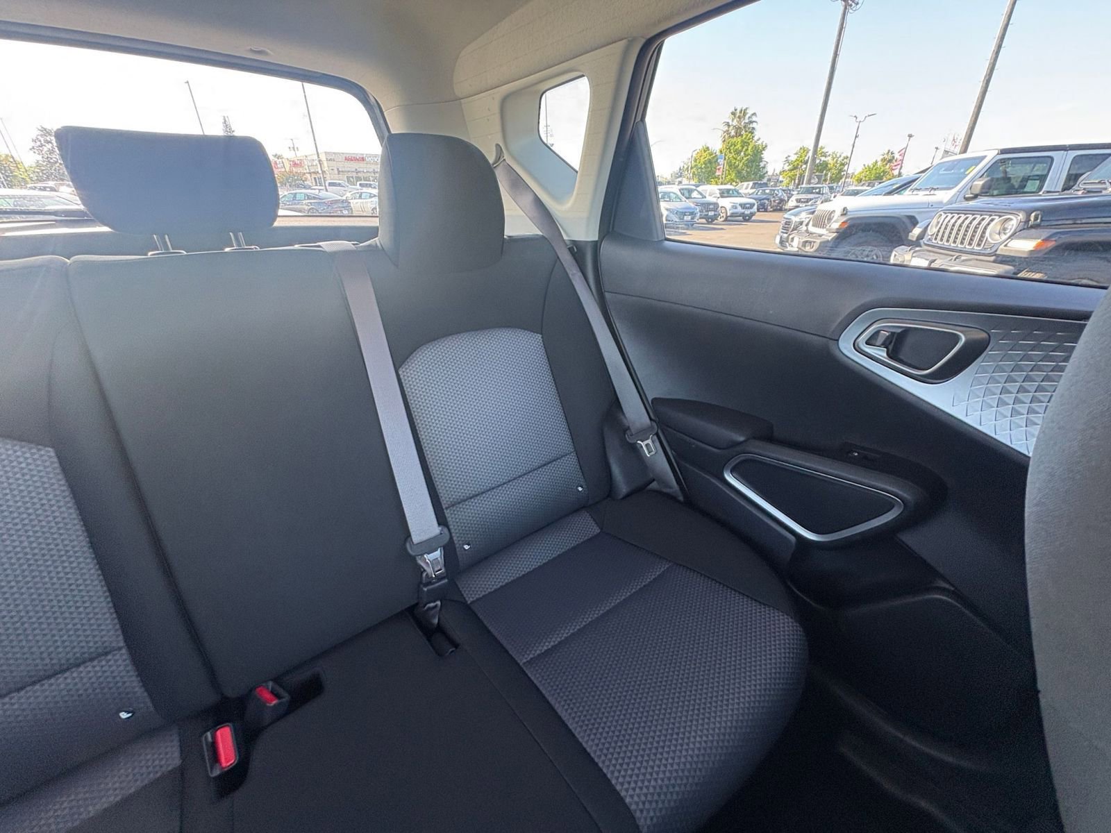 Thumbnail: 2025 Kia Soul - 35