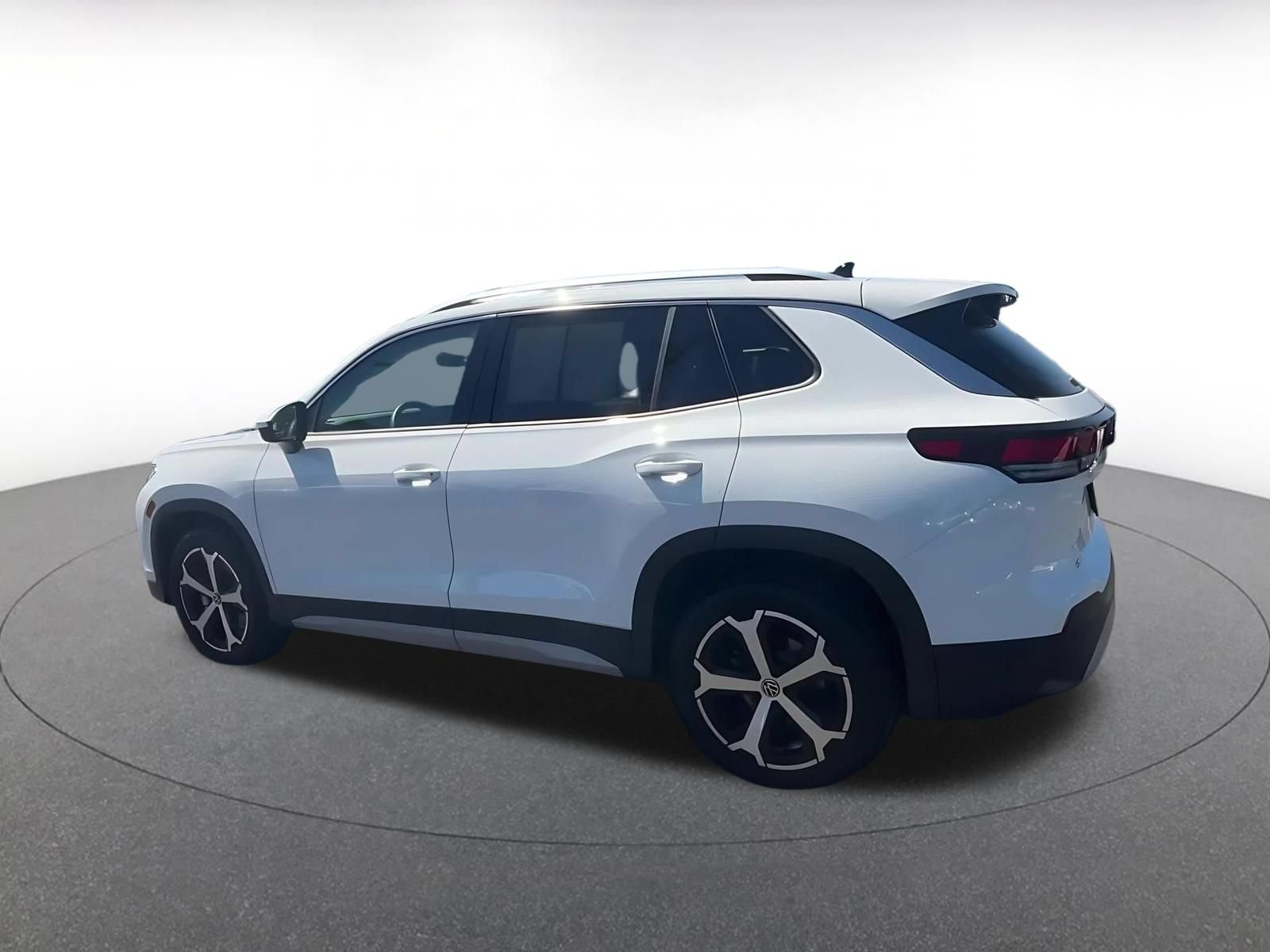 Thumbnail: 2026 Volkswagen Tiguan - 10
