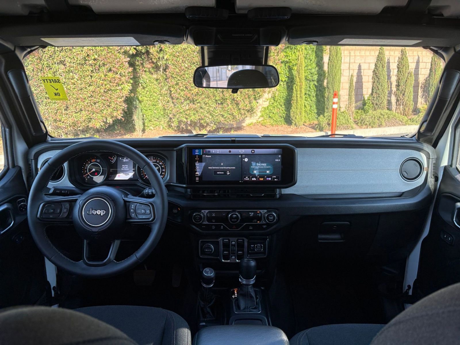 Thumbnail: 2025 Jeep Wrangler - 32