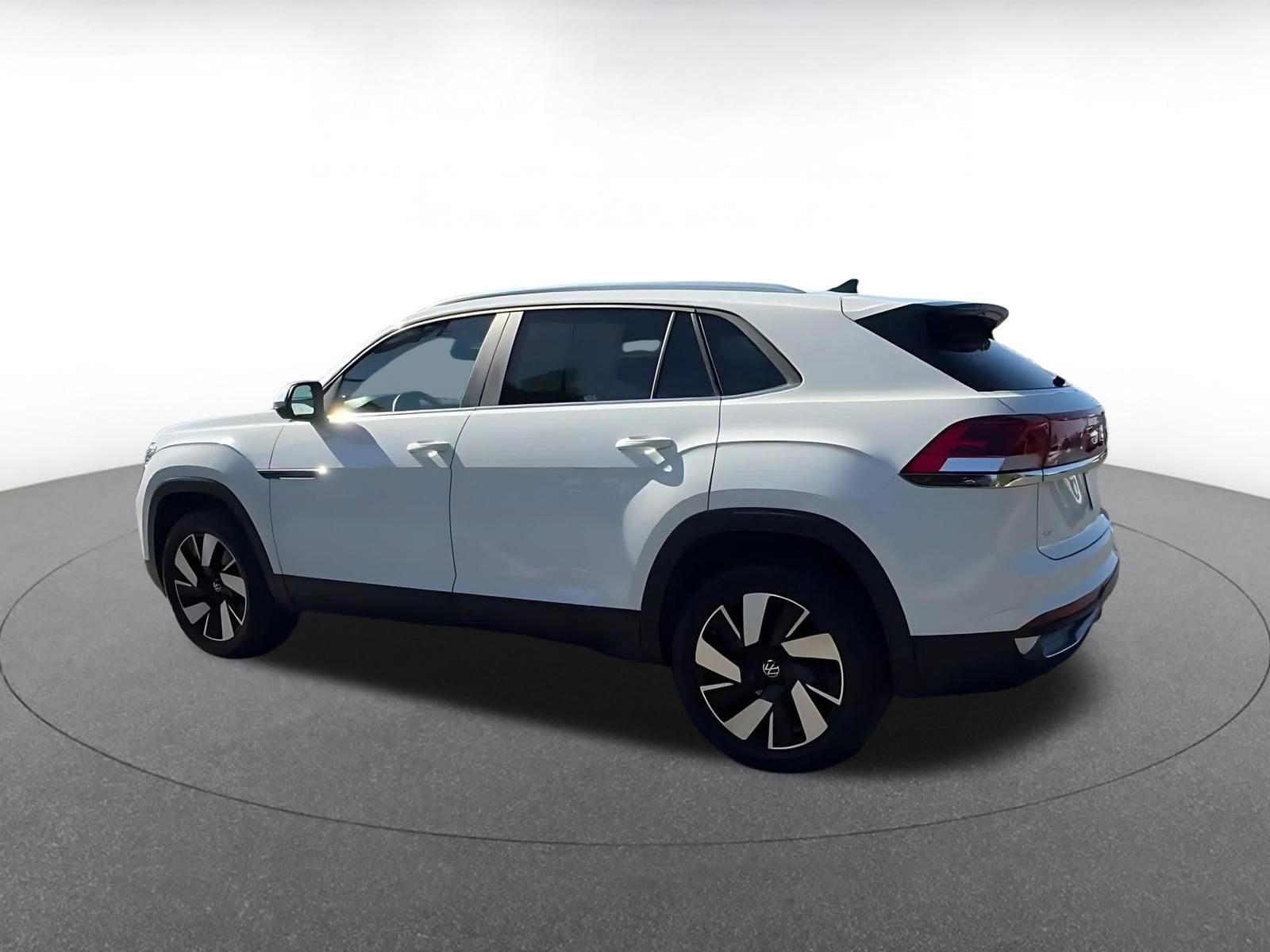 Thumbnail: 2025 Volkswagen Atlas - 10