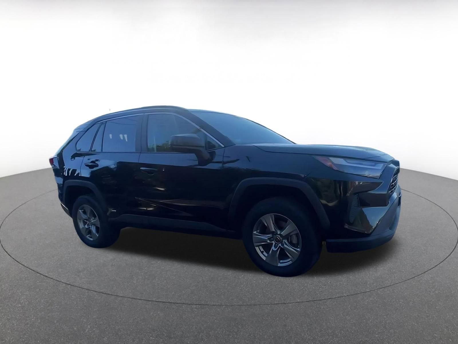 Thumbnail: 2025 Toyota RAV4 - 2