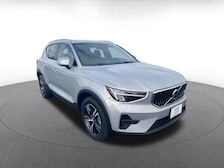 2024 Volvo XC40 B5 Core -
                  Sacramento, CA