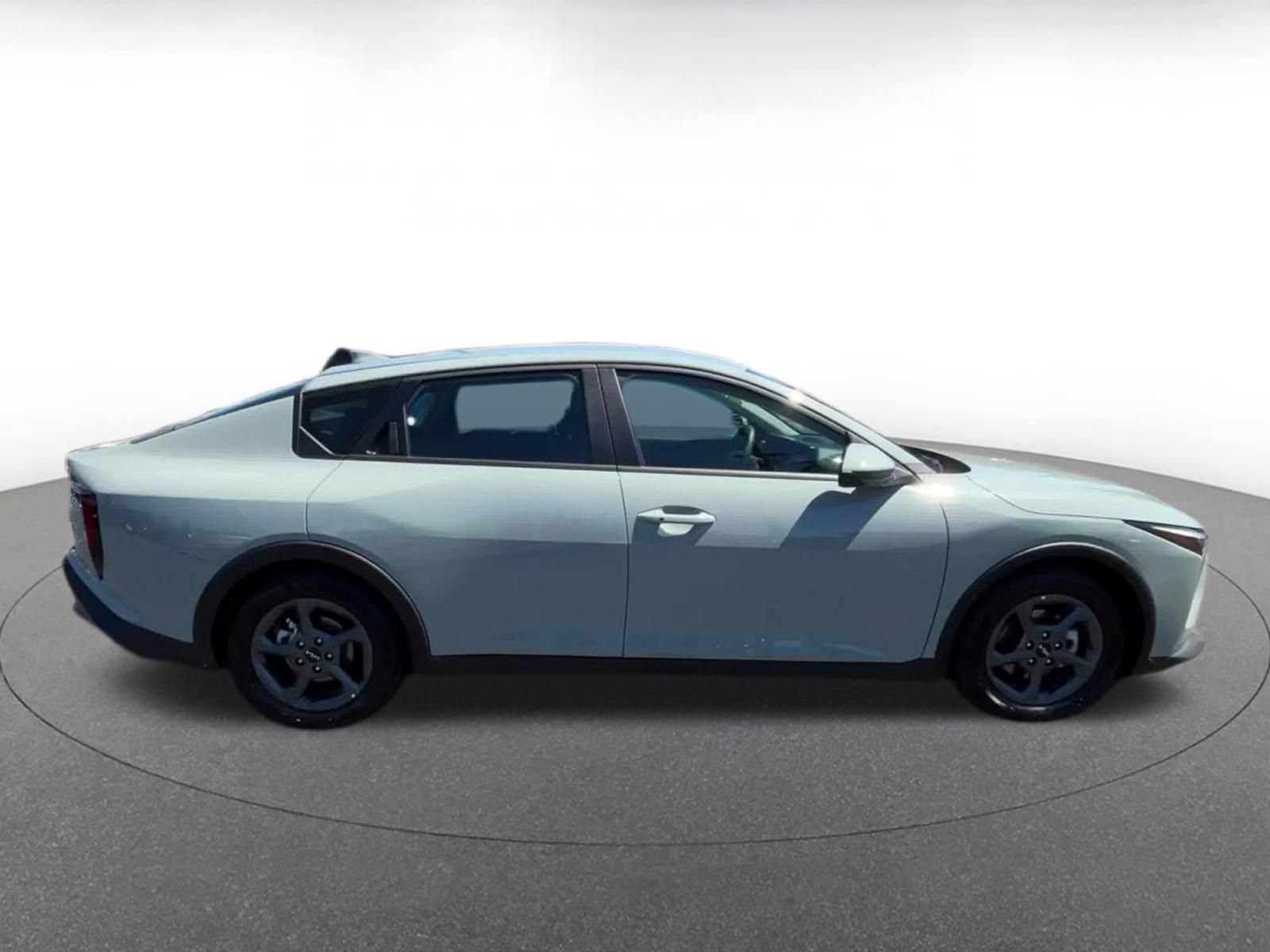 Thumbnail: 2026 Kia K4 - 16