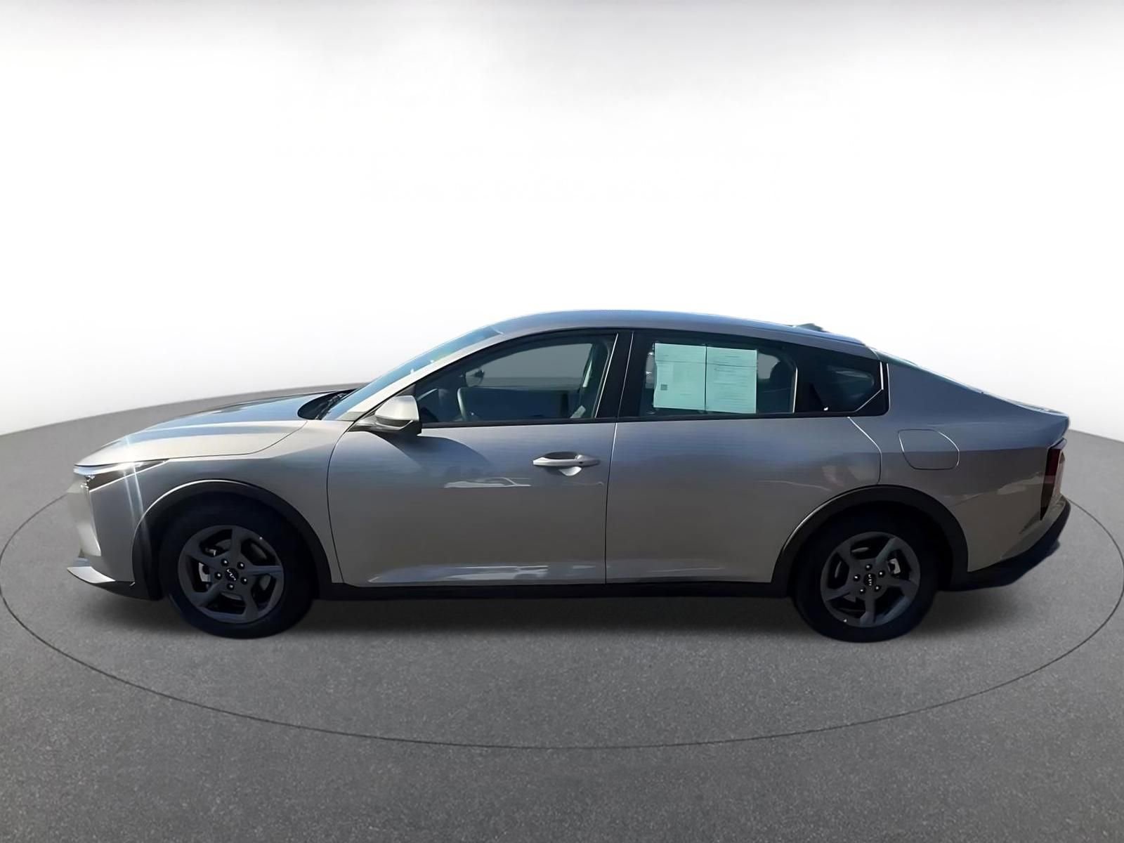 Thumbnail: 2025 Kia K4 - 9