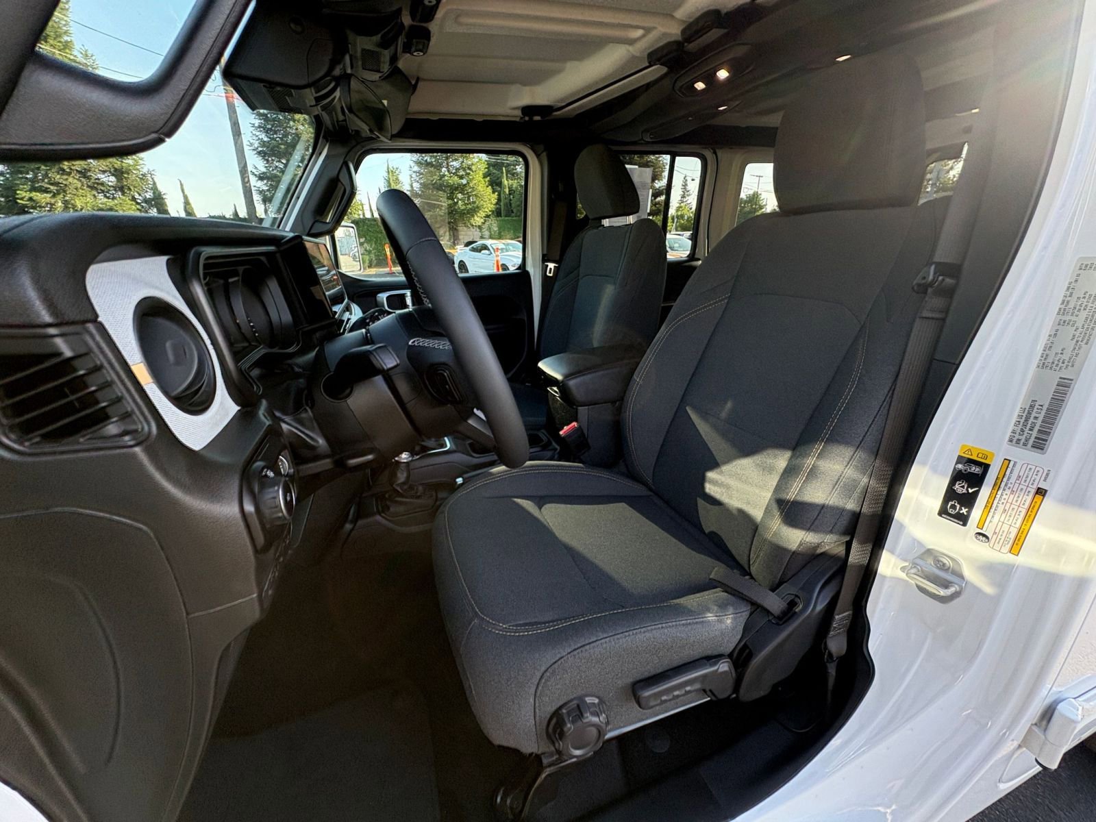 Thumbnail: 2025 Jeep Wrangler - 35